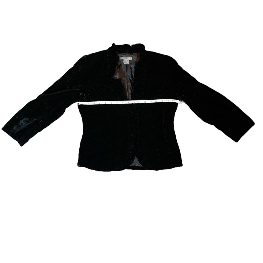 Anne Taylor black velvet blazer size 4P